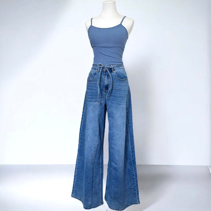 Chelsie High rise- Wide leg Jeans - Light Wah