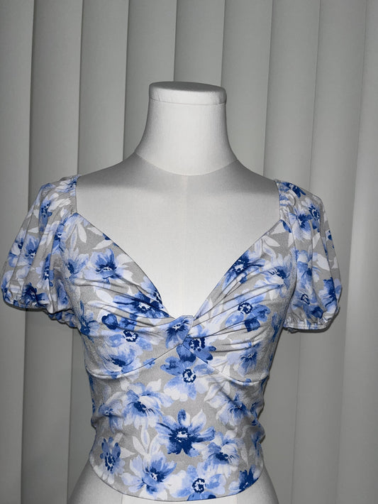 Daisy All Over Floral Cropped Top